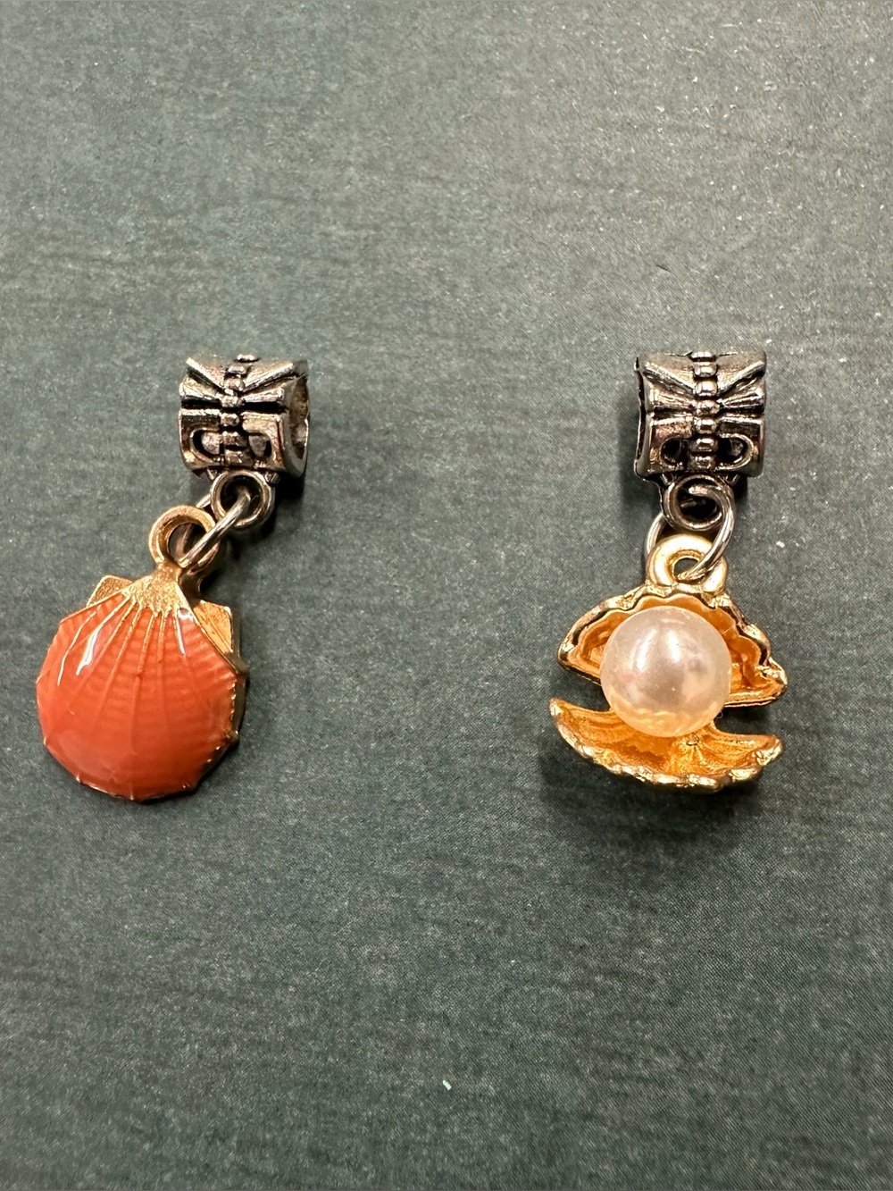 Shell Charm Bundle Gold Peach Enamel Gold With Faux Pearl B11